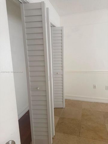 11776 SW 92nd Lane 0, Miami, FL 33186