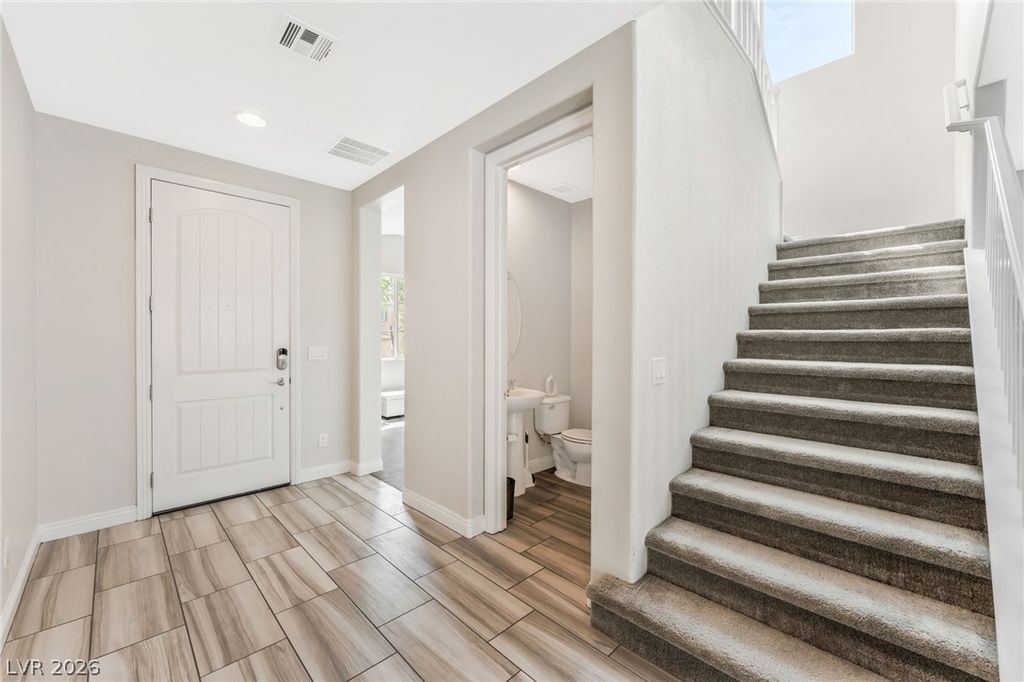7315 Ellington Park Street, Las Vegas, NV 89166 — photo 5