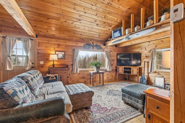 711 Piper Hill Road, Stewartstown, NH 03576