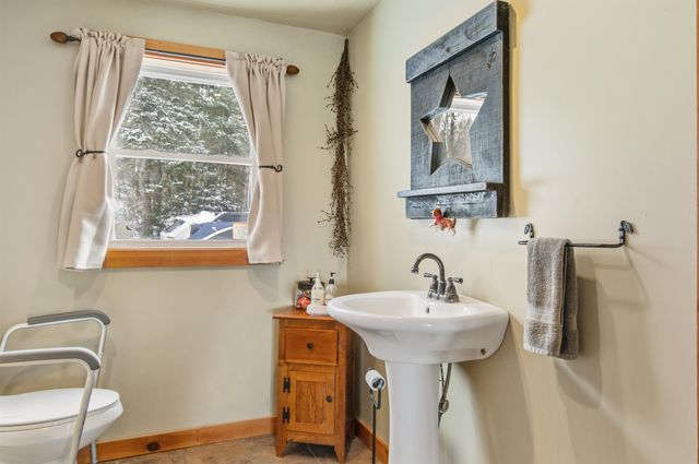 711 Piper Hill Road, Stewartstown, NH 03576