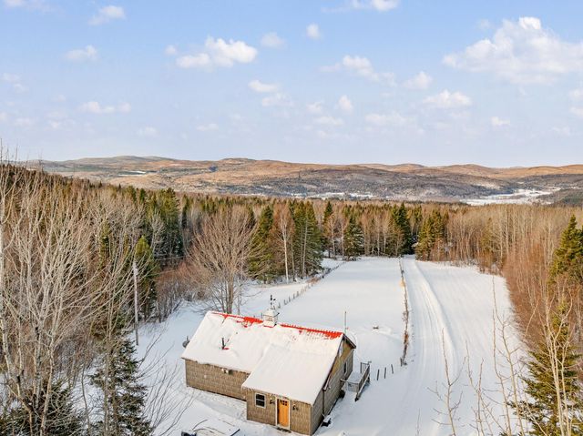 711 Piper Hill Road, Stewartstown, NH 03576