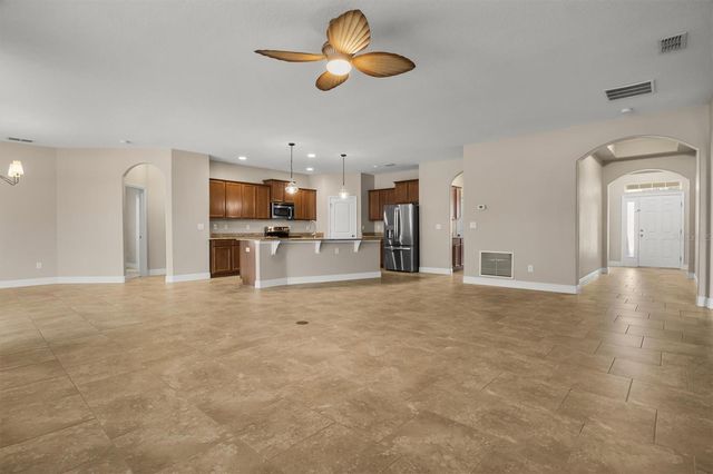 452 PALASTRO AVENUE, Auburndale, FL 33823