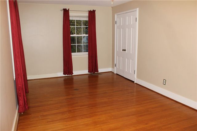 20 Lincoln Drive, Lockport City, NY 14094