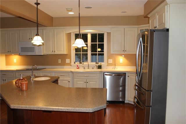 20 Lincoln Drive, Lockport City, NY 14094