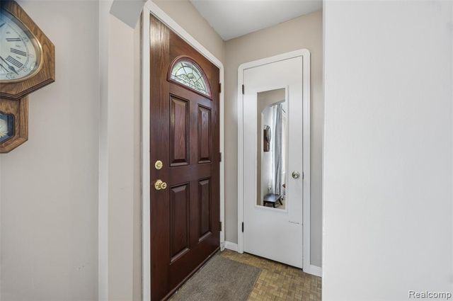 23636 Edward Street, Dearborn, MI 48128