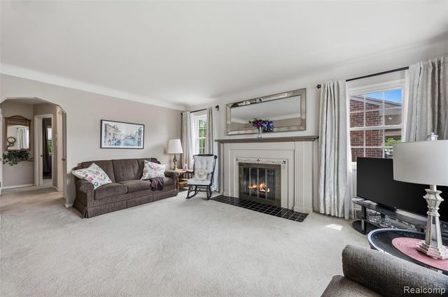 23636 Edward Street, Dearborn, MI 48128
