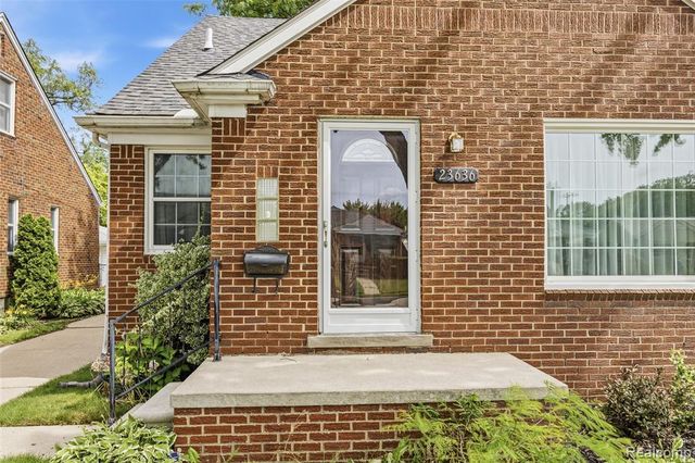 23636 Edward Street, Dearborn, MI 48128