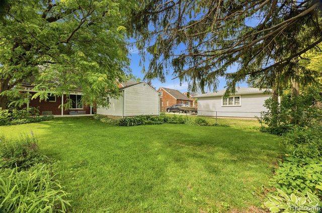 23636 Edward Street, Dearborn, MI 48128