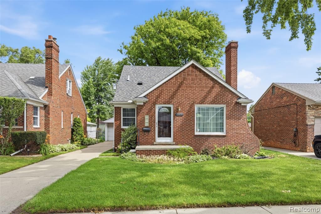 23636 Edward Street, Dearborn, MI 48128