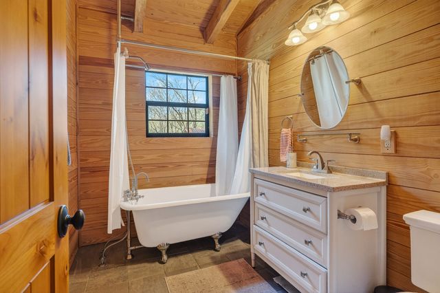 3331 Adamson Branch Rd, Liberty, TN 37095