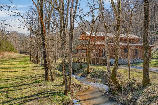 3331 Adamson Branch Rd, Liberty, TN 37095