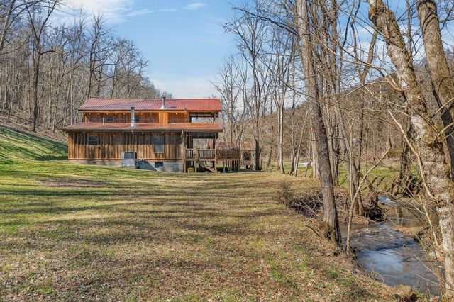 3331 Adamson Branch Rd, Liberty, TN 37095