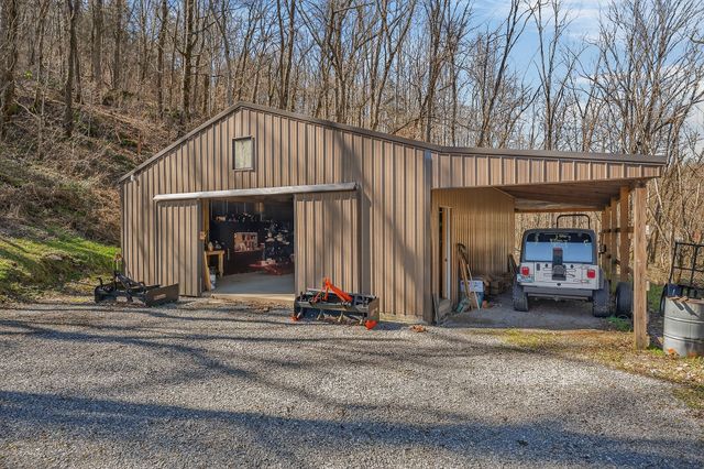 3331 Adamson Branch Rd, Liberty, TN 37095