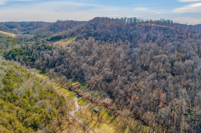 3331 Adamson Branch Rd, Liberty, TN 37095