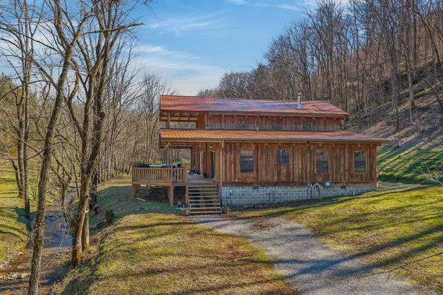 3331 Adamson Branch Rd, Liberty, TN 37095