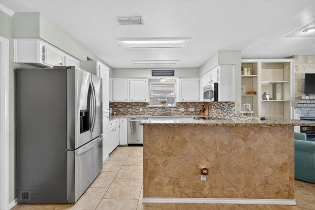 13822 Brigantine Drive Dr, Corpus Christi, TX 78418