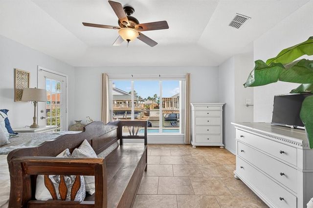 13822 Brigantine Drive Dr, Corpus Christi, TX 78418