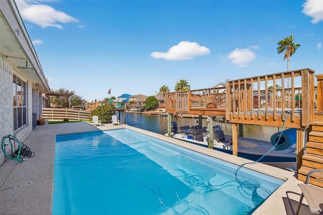 13822 Brigantine Drive Dr, Corpus Christi, TX 78418