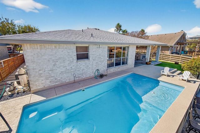 13822 Brigantine Drive Dr, Corpus Christi, TX 78418