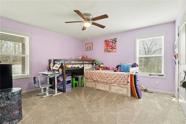 368 Mountain Creek Lane, Maysville, GA 30558