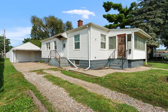 2629 39th Avenue, Moline, IL 61265