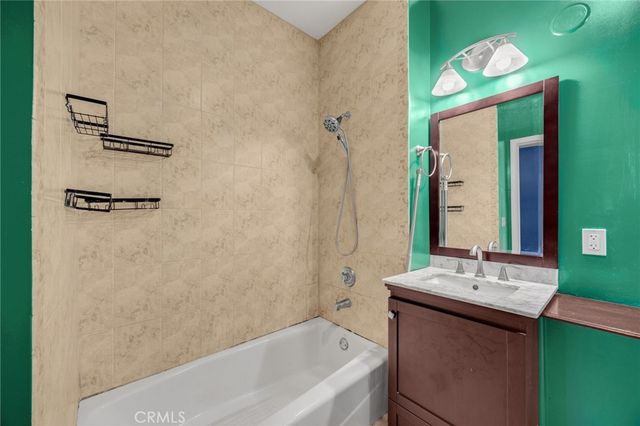 6938 Laurel Canyon, North Hollywood, CA 91605