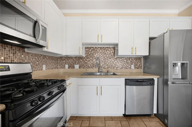 6938 Laurel Canyon, North Hollywood, CA 91605