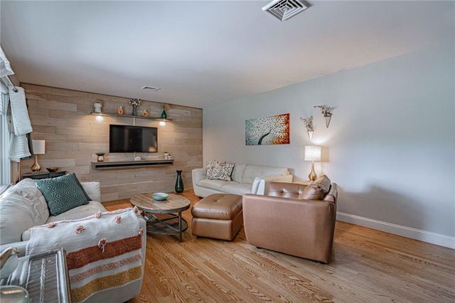 1212 Macungie Avenue, Emmaus Boro, PA 18049