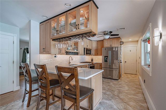 1212 Macungie Avenue, Emmaus Boro, PA 18049