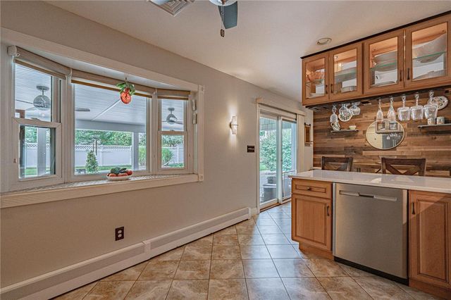 1212 Macungie Avenue, Emmaus Boro, PA 18049