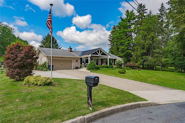 1212 Macungie Avenue, Emmaus Boro, PA 18049