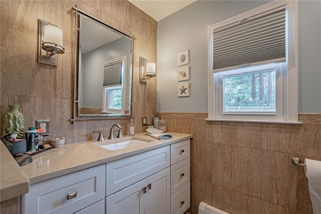 1212 Macungie Avenue, Emmaus Boro, PA 18049