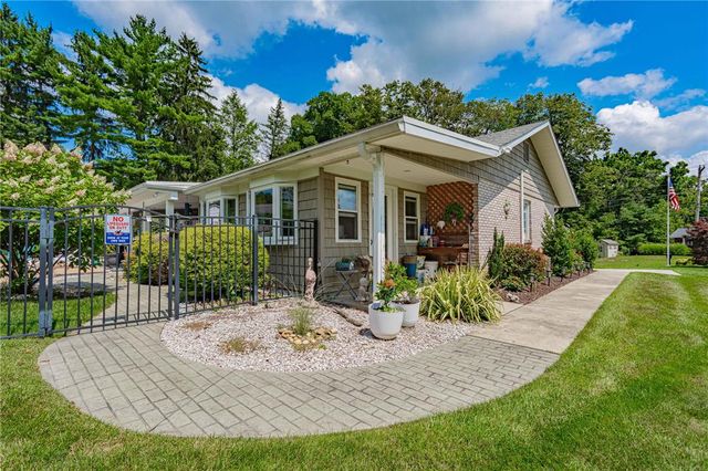 1212 Macungie Avenue, Emmaus Boro, PA 18049