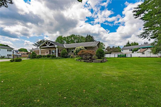 1212 Macungie Avenue, Emmaus Boro, PA 18049