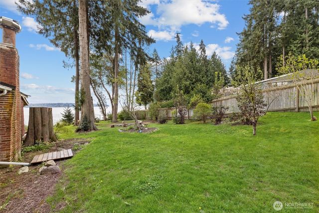 3817 Bells Beach Road, Langley, WA 98260