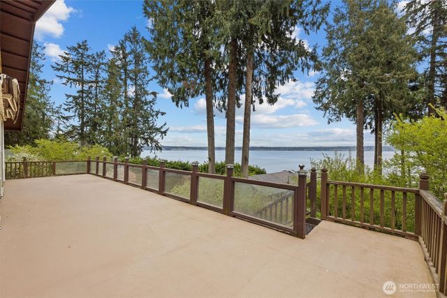 3817 Bells Beach Road, Langley, WA 98260