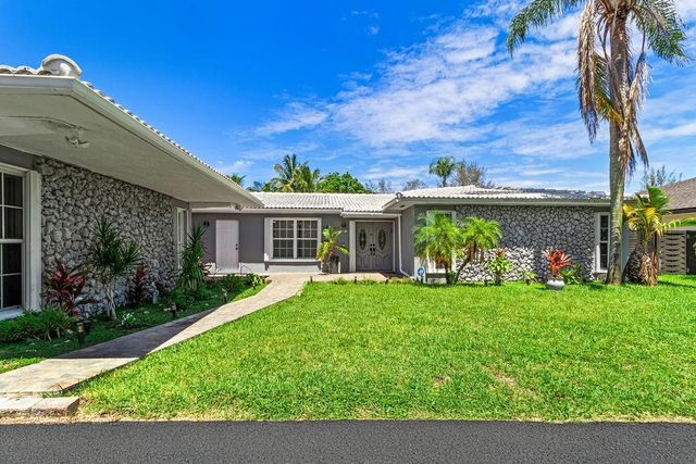 19885 NE 22nd Avenue, Miami, FL 33180