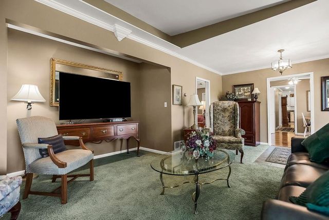 5973 OGG Road, Shawnee, KS 66217