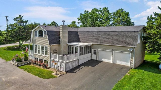 5973 OGG Road, Shawnee, KS 66217