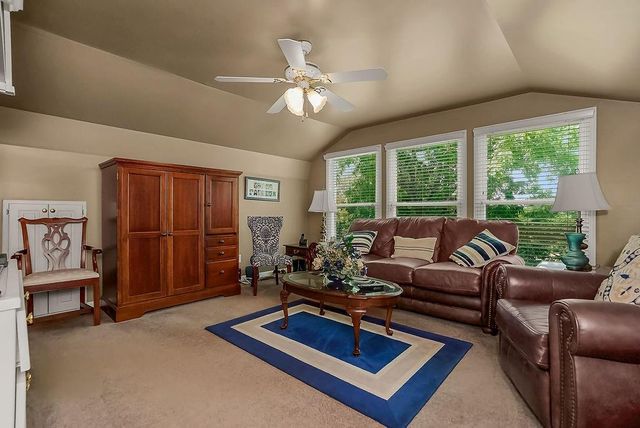 5973 OGG Road, Shawnee, KS 66217