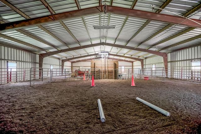 5973 OGG Road, Shawnee, KS 66217