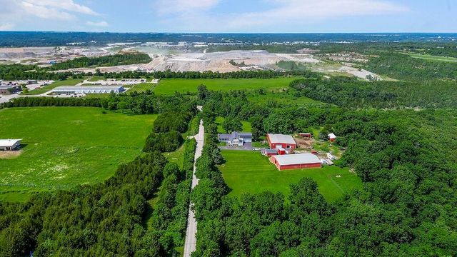 5973 OGG Road, Shawnee, KS 66217