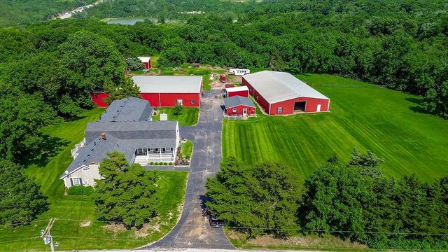 5973 OGG Road, Shawnee, KS 66217