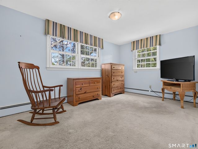 35 Inchcliffe Drive, Ledyard, CT 06335