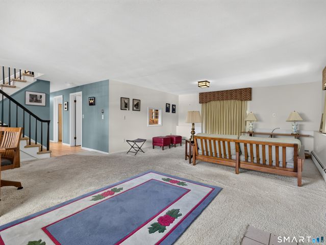 35 Inchcliffe Drive, Ledyard, CT 06335