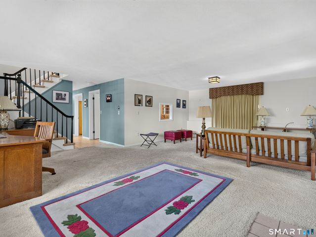 35 Inchcliffe Drive, Ledyard, CT 06335