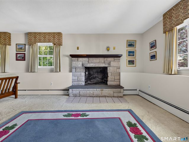 35 Inchcliffe Drive, Ledyard, CT 06335