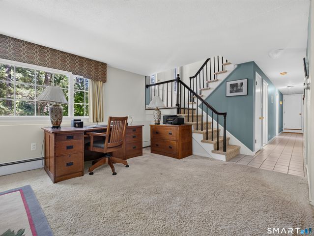 35 Inchcliffe Drive, Ledyard, CT 06335