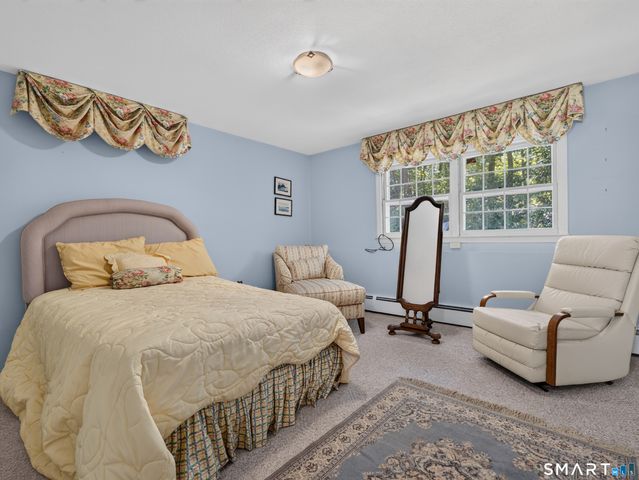 35 Inchcliffe Drive, Ledyard, CT 06335