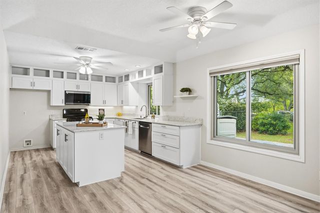 401 Arikara ST, Buda, TX 78610